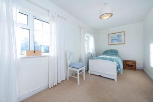 Bedroom- click for photo gallery